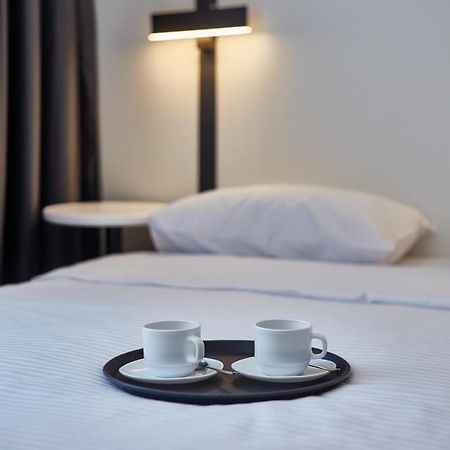 אודסה Sunday Hotel מראה חיצוני תמונה