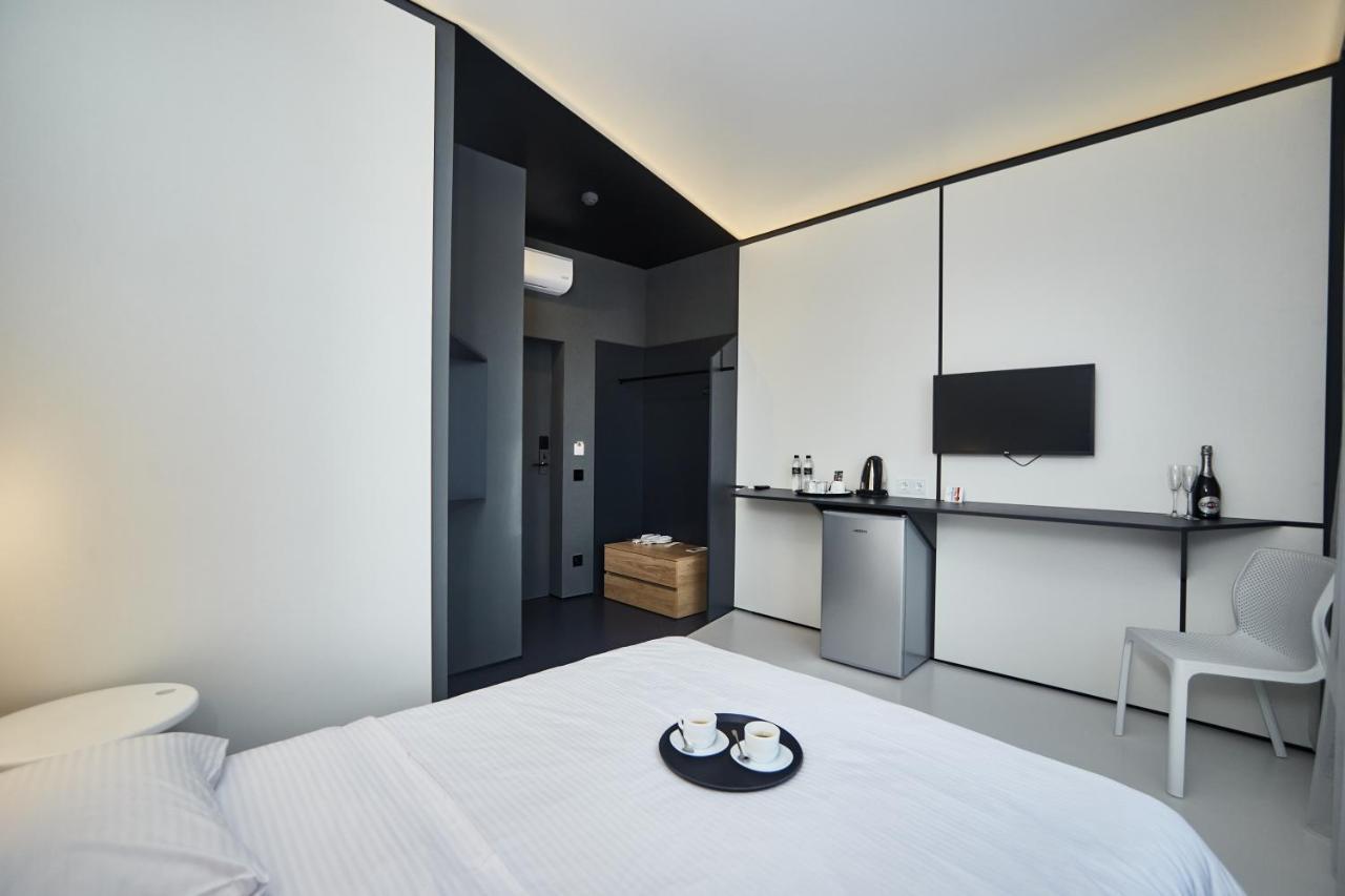 אודסה Sunday Hotel מראה חיצוני תמונה