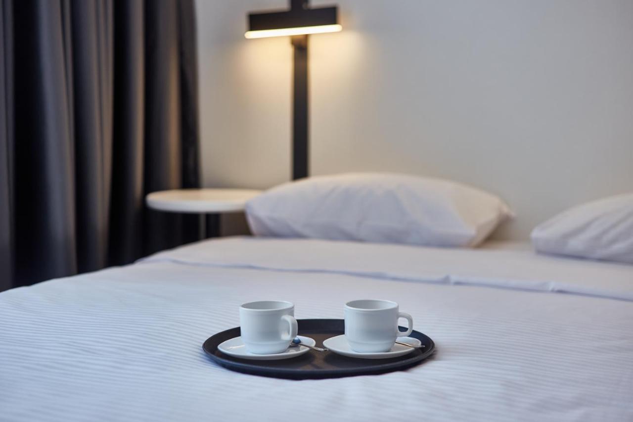 אודסה Sunday Hotel מראה חיצוני תמונה